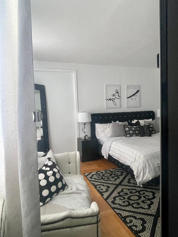 Bedroom Boutique W Habitación en casa particular *