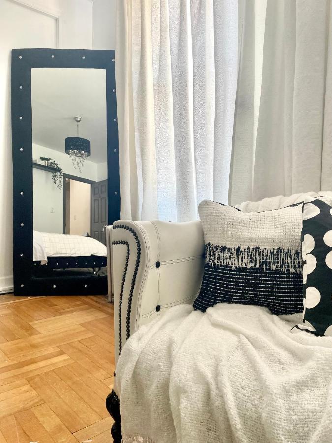 Bedroom Boutique W Habitación en casa particular *